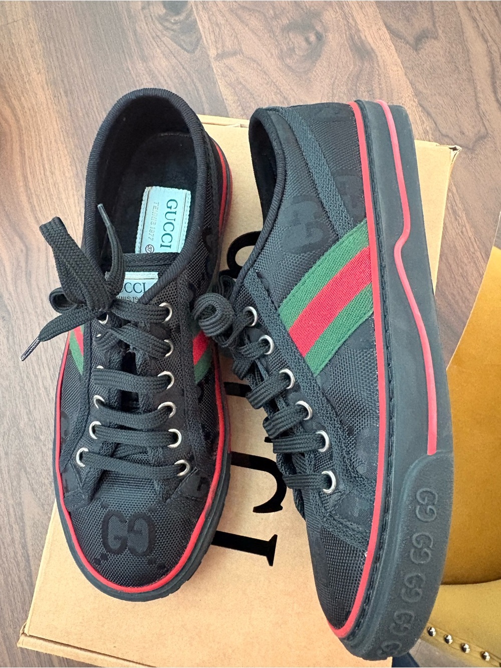 Women’s Authentic Gucci 1977 Tennis Sneaker - Picture 8 of 10